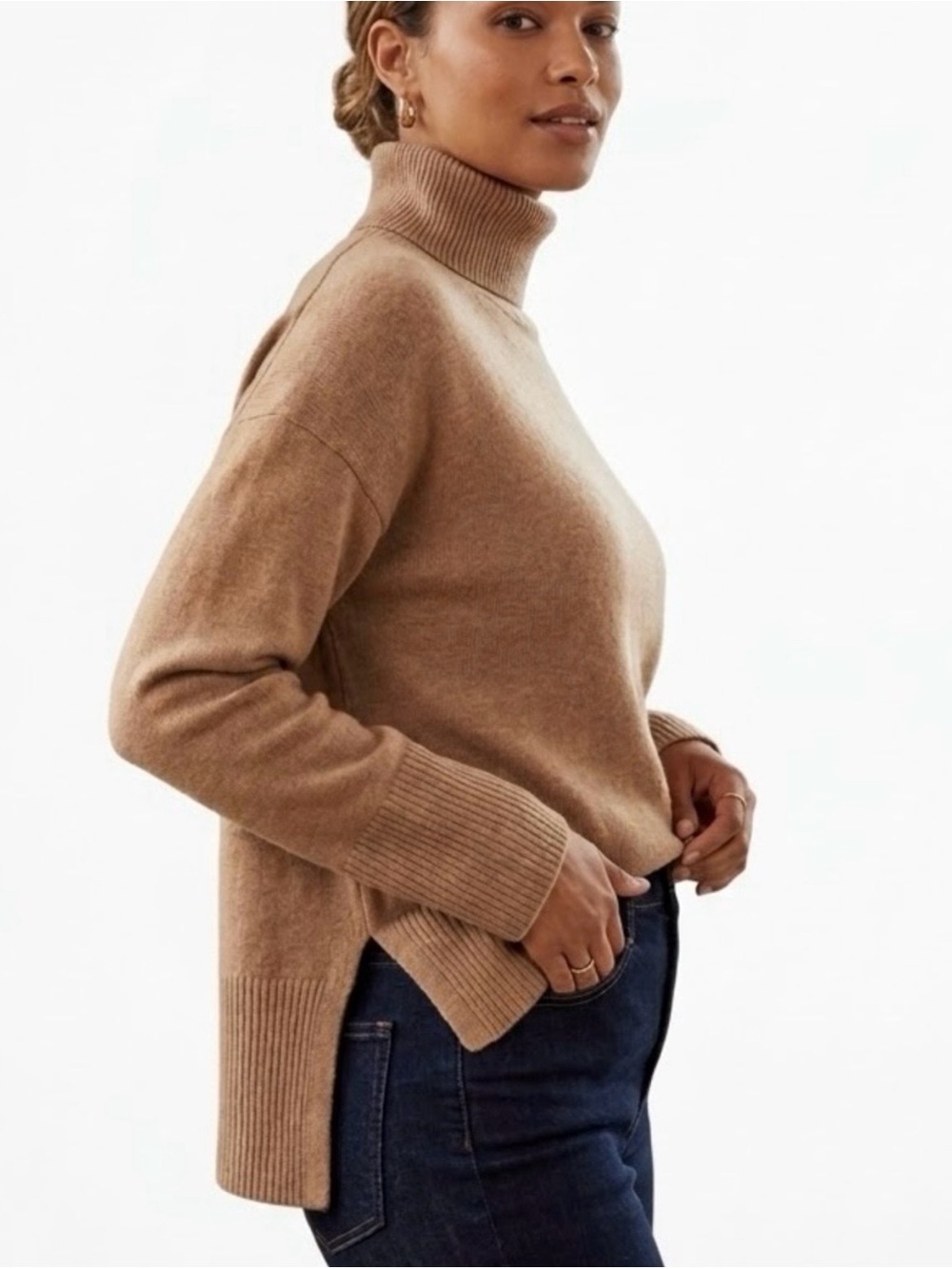 Banana Republic Camel Tan Turtleneck Sweater Wool Blend Side Slits Medium